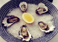 Thumbs/tn_LI,PING-EN3.Manta Restaurant .jpg